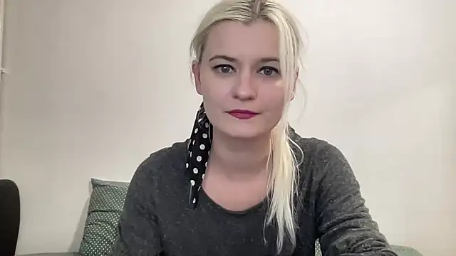 Onika Love online show from 11/07/25, 11:38