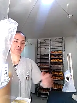 Snapshot of Alisson_420 chatting on 11/30/25, 02:54 Alisson 420 online show from 11/30/25, 02:54