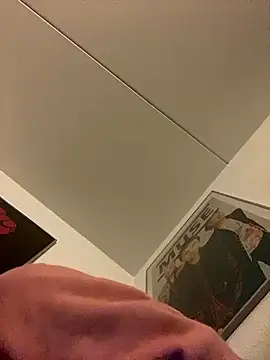 Snapshot of thetobmaster200 chatting on 12/06/24, 07:01 thetobmaster200 online show from 12/06/24, 07:01