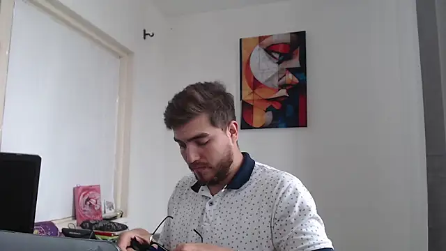 Snapshot of Dylanwish chatting on 12/14/24, 07:25 Dylanwish online show from 12/14/24, 07:25