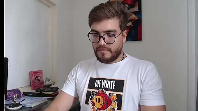 Snapshot of Dylanwish chatting on 12/20/24, 07:39 Dylanwish online show from 12/20/24, 07:39