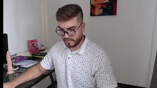 Snapshot of Dylanwish chatting on 12/29/24, 07:32 Dylanwish online show from 12/29/24, 07:32