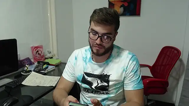 Snapshot of Dylanwish chatting on 01/23/25, 11:36 Dylanwish online show from 01/23/25, 11:36