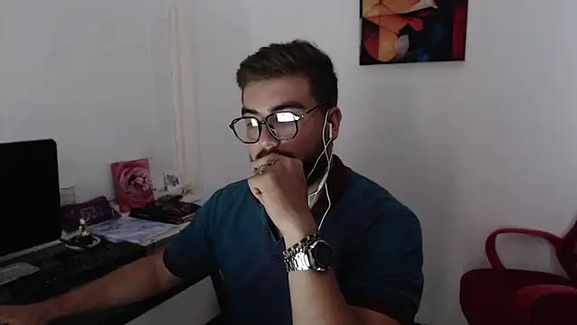 Snapshot of Dylanwish chatting on 01/24/25, 10:19 Dylanwish online show from 01/24/25, 10:19