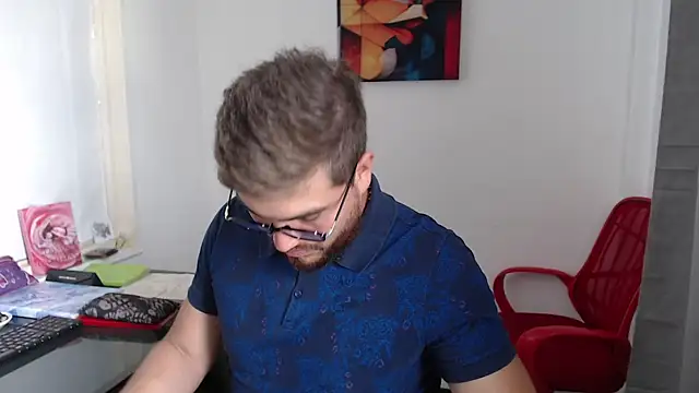 Snapshot of Dylanwish chatting on 01/28/25, 08:15 Dylanwish online show from 01/28/25, 08:15