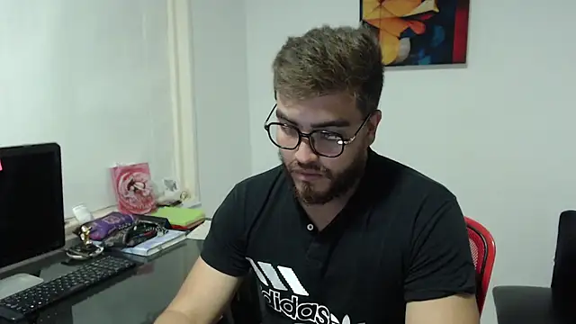 Snapshot of Dylanwish chatting on 01/29/25, 11:46 Dylanwish online show from 01/29/25, 11:46