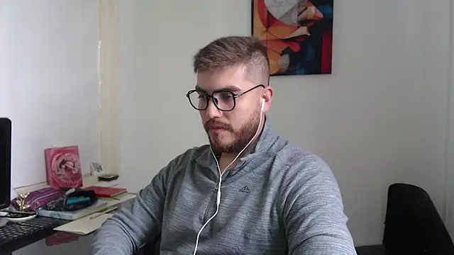 Snapshot of Dylanwish chatting on 02/06/25, 07:07 Dylanwish online show from 02/06/25, 07:07