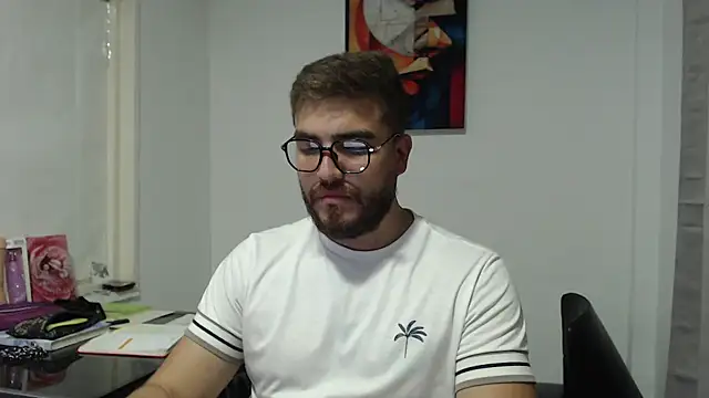 Snapshot of Dylanwish chatting on 02/19/25, 12:03 Dylanwish online show from 02/19/25, 12:03