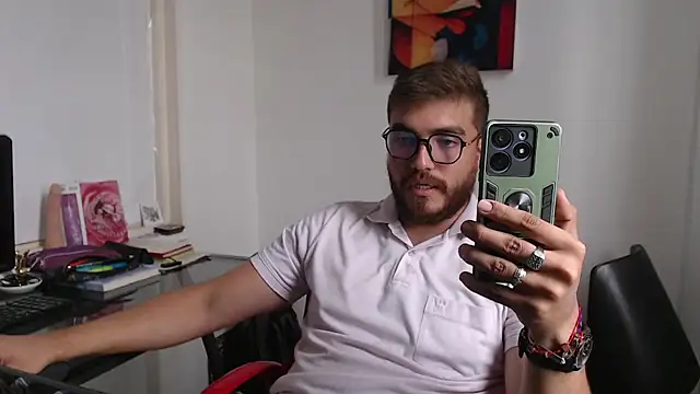 Snapshot of Dylanwish chatting on 02/22/25, 08:42 Dylanwish online show from 02/22/25, 08:42