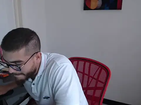 Snapshot of Dylanwish chatting on 09/17/25, 08:43 Dylanwish online show from 09/17/25, 08:43