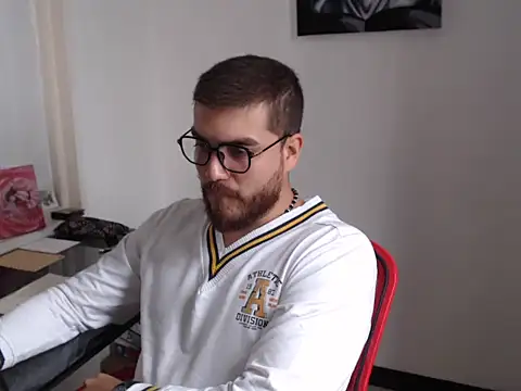 Snapshot of Dylanwish chatting on 10/08/25, 08:06 Dylanwish online show from 10/08/25, 08:06