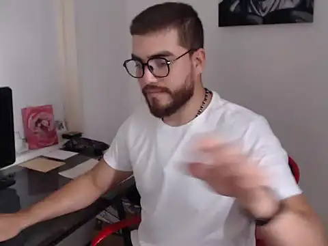 Snapshot of Dylanwish chatting on 10/09/25, 09:24 Dylanwish online show from 10/09/25, 09:24