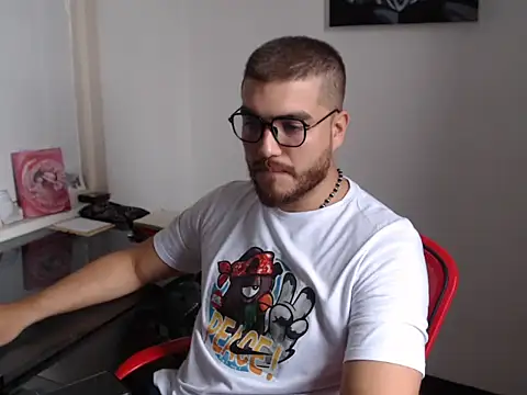 Snapshot of Dylanwish chatting on 10/11/25, 08:51 Dylanwish online show from 10/11/25, 08:51