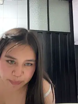 Snapshot of rose_nova chatting on 04/06/26, 04:57 rose nova online show from 04/06/26, 04:57