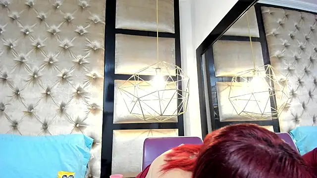 Aurora-Rossi online show from 09/16/25, 02:56