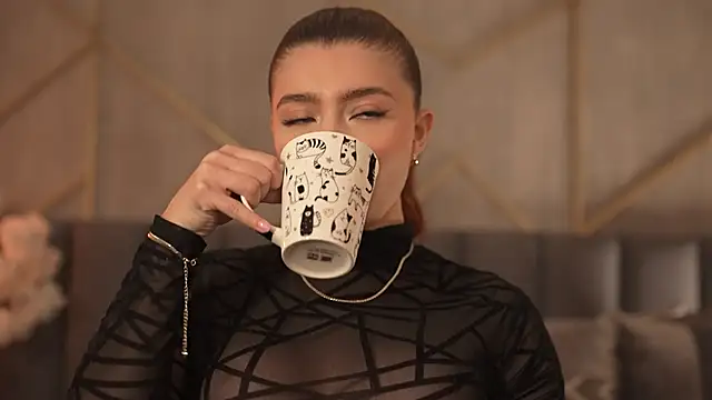 miia blake online show from 11/23/25, 08:52