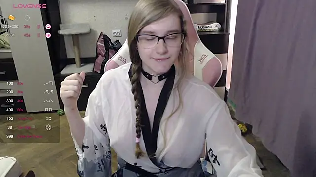 Tomato Tease online show from 10/21/25, 02:07