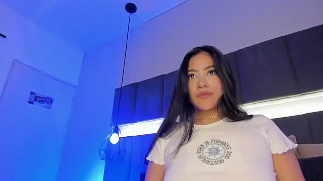 nicolle pierce online show from 01/25/25, 06:24