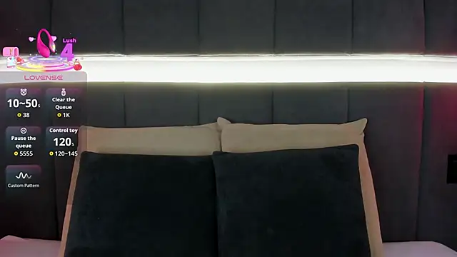 nicolle pierce online show from 09/14/25, 01:54