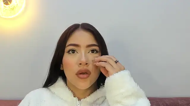 nicolle pierce online show from 02/17/26, 11:18