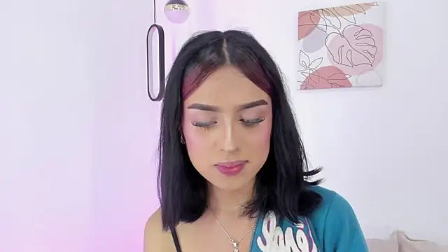 Snapshot of samantha__fairy chatting on 12/28/24, 01:38 samantha fairy online show from 12/28/24, 01:38