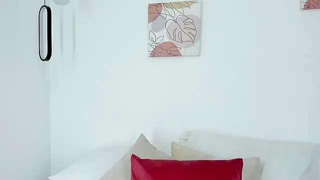 Snapshot of samantha__fairy chatting on 12/31/24, 02:25 samantha fairy online show from 12/31/24, 02:25