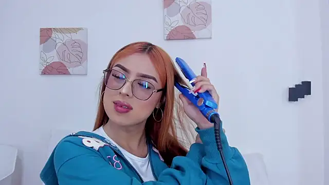 Snapshot of samantha__fairy chatting on 03/19/25, 01:29 samantha fairy online show from 03/19/25, 01:29