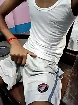 Snapshot of Afgref5335 chatting on 09/09/25, 06:18 Afgref5335 online show from 09/09/25, 06:18