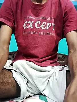 Snapshot of Afgref5335 chatting on 10/22/25, 06:18 Afgref5335 online show from 10/22/25, 06:18