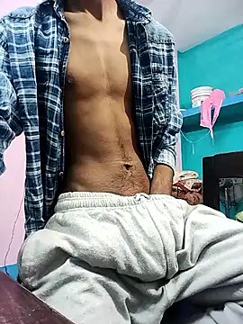 Snapshot of Afgref5335 chatting on 12/15/25, 05:39 Afgref5335 online show from 12/15/25, 05:39