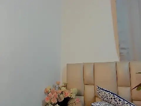 Soy Bella online show from 12/22/24, 08:58