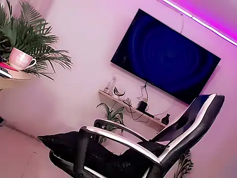 Venecia Sweet online show from 09/24/25, 12:47