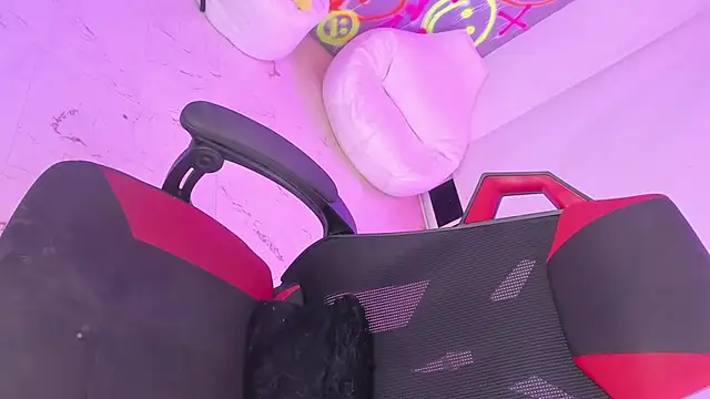 GEANNAROSE online show from 12/21/24, 10:39