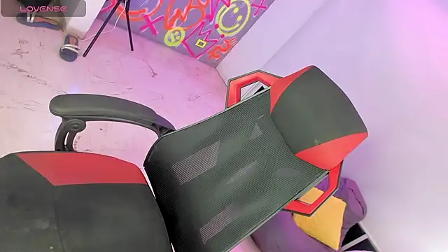 GEANNAROSE online show from 03/22/25, 12:04