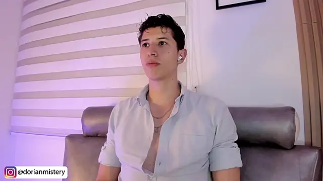 Dorianmistery2322  online show from 03/30/26, 11:17