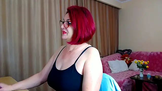 EdithCharm online show from 11/24/25, 03:56