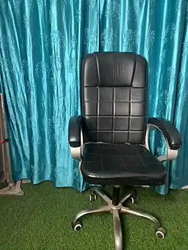 poision51 online show from 02/10/25, 04:47