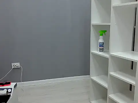 96CHloe96 online show from 09/17/25, 01:35