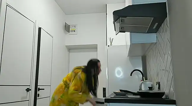 Snapshot of _barbara chatting on 01/15/25, 03:29 barbara online show from 01/15/25, 03:29