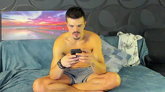 Snapshot of DonyBrown chatting on 02/01/25, 08:37 DonyBrown online show from 02/01/25, 08:37