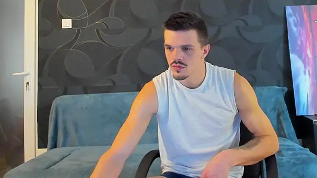 Snapshot of DonyBrown chatting on 02/06/25, 07:24 DonyBrown online show from 02/06/25, 07:24