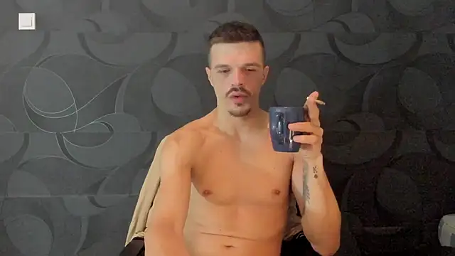 Snapshot of DonyBrown chatting on 03/09/25, 04:27 DonyBrown online show from 03/09/25, 04:27