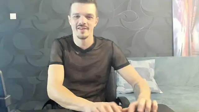 Snapshot of DonyBrown chatting on 03/16/25, 07:17 DonyBrown online show from 03/16/25, 07:17