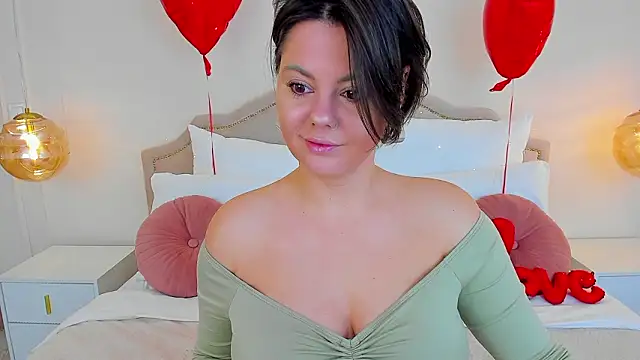 Snapshot of Lady_AliBi chatting on 02/15/26, 07:38 Lady AliBi online show from 02/15/26, 07:38