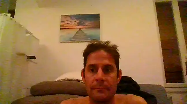 Vespa Crabo online show from 02/16/25, 11:59