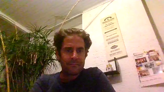 Vespa Crabo online show from 09/09/25, 09:03