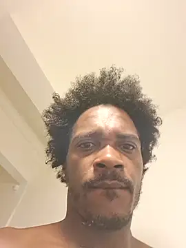 pikolo97 online show from 10/19/25, 09:21