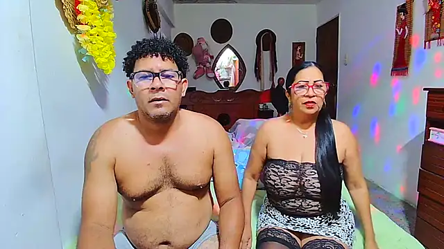 Snapshot of rosi_pamela chatting on 04/05/26, 06:05 rosi pamela online show from 04/05/26, 06:05