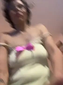 MireyaTorresGu online show from 11/07/25, 01:27