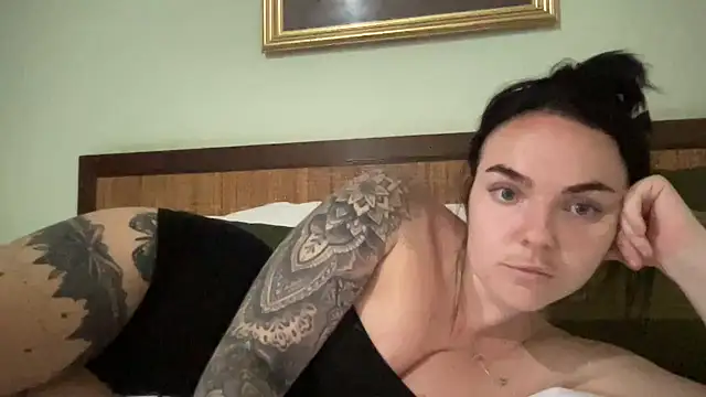 yorkshiregal online show from 01/18/25, 08:41